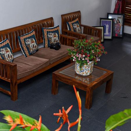 4Ty Two Homestay Galle Exteriör bild