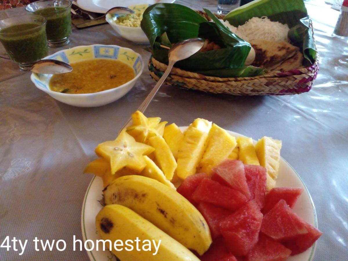 4Ty Two Homestay Galle Exteriör bild