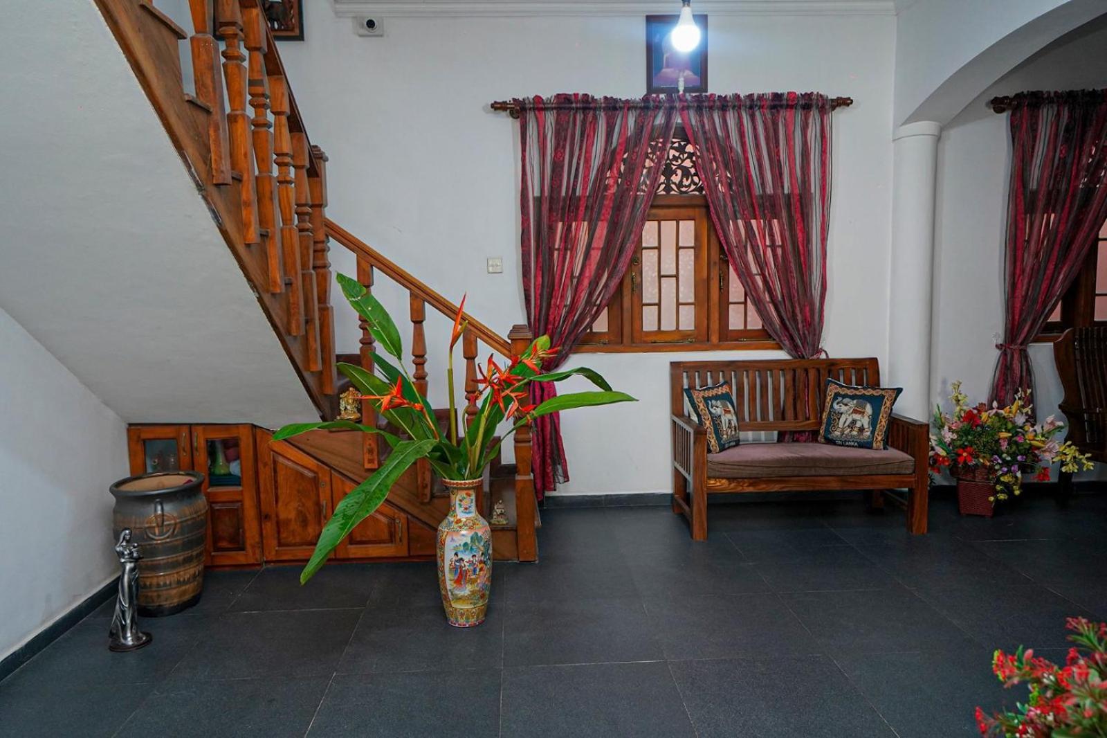 4Ty Two Homestay Galle Exteriör bild