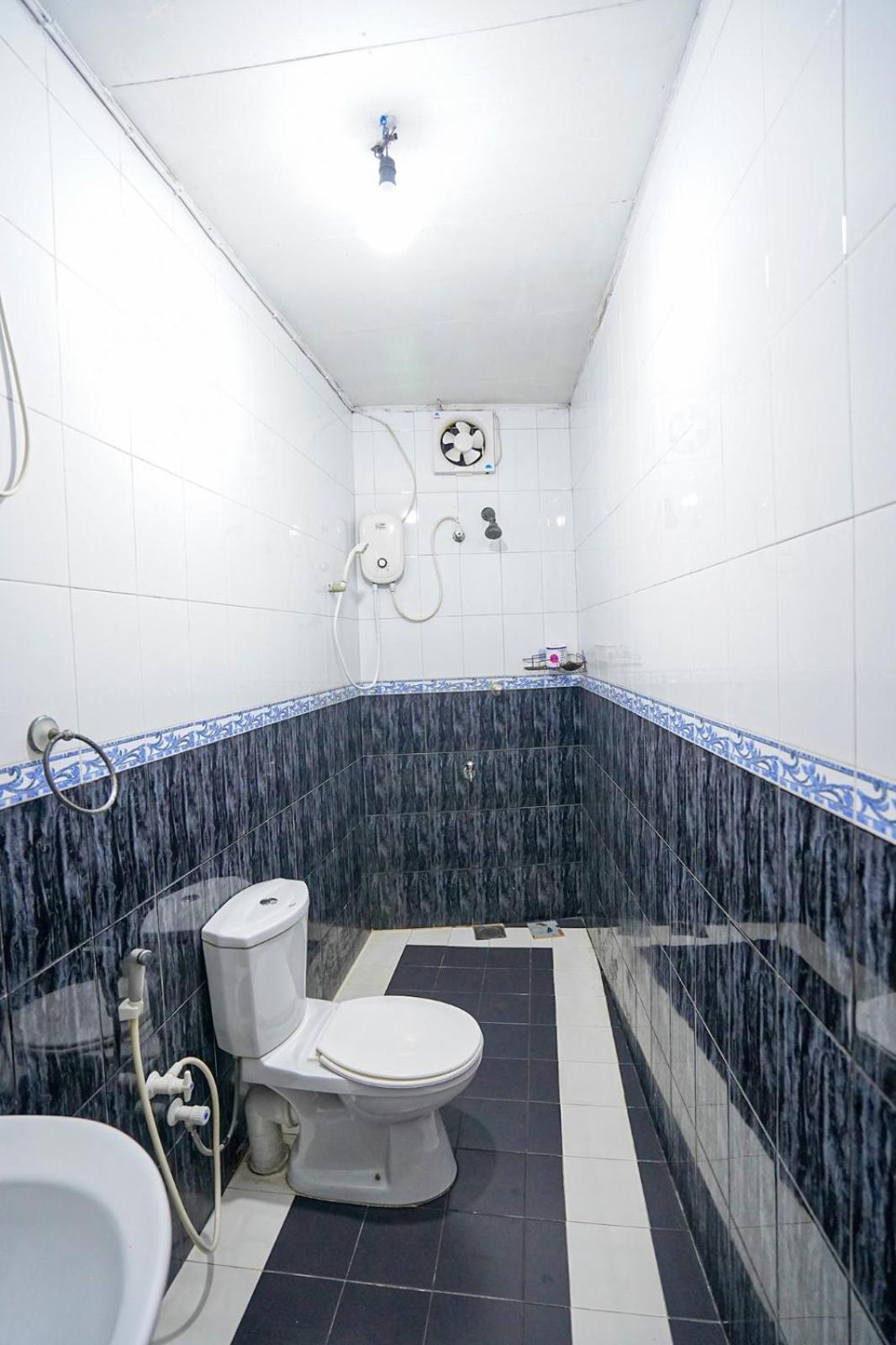 4Ty Two Homestay Galle Exteriör bild