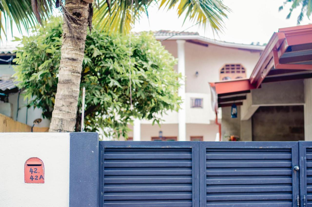 4Ty Two Homestay Galle Exteriör bild